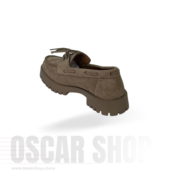 Mocassin compensé à semelle crantée