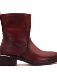Bottine moderne à talon orné et fermeture latérale