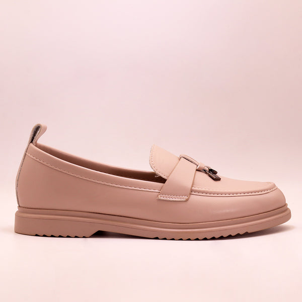 Mocassin femme à semelle épaisse avec détail métallique