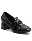 Mocassins vernis avec boucle décorative et talon carré moderne