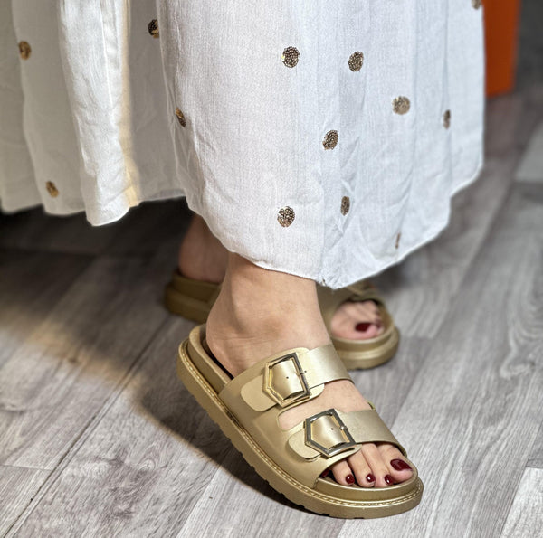 Mule boucle structurée