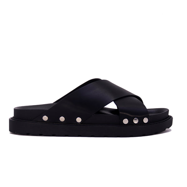 Mule croisée cloutée