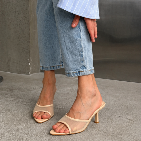 Mules Transparents Élégantes