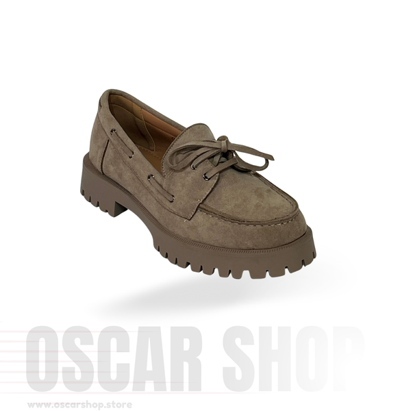 Mocassin compensé à semelle crantée