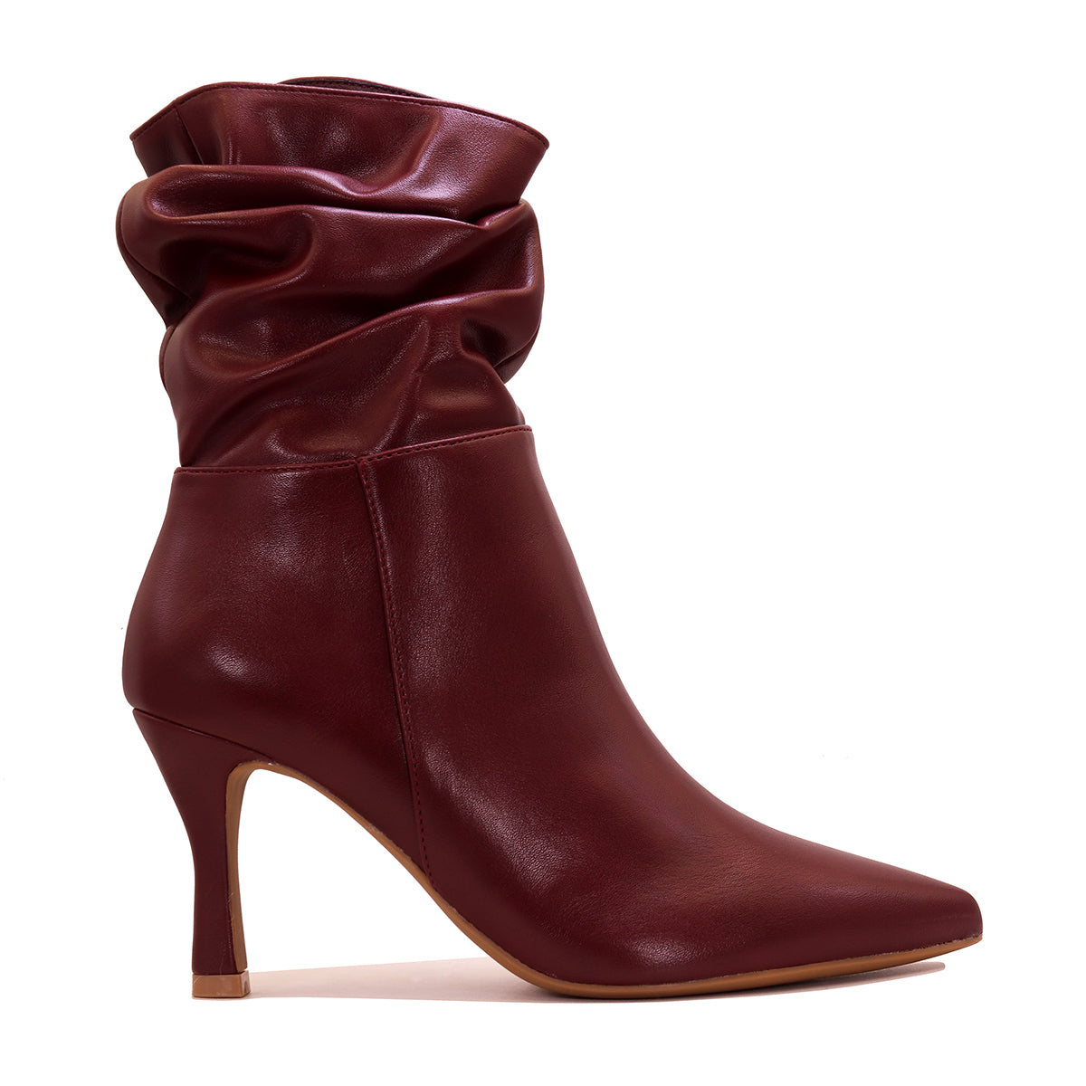 Bottine plissée à talon aiguille – Élégance et audace