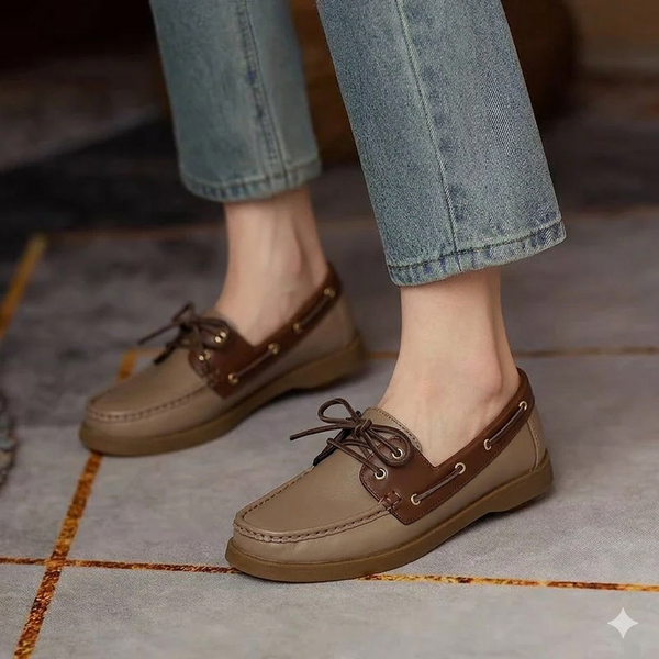 Mocassin bateau bicolore à lacets