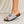 Mule à semelle ergonomique et brides à boucles